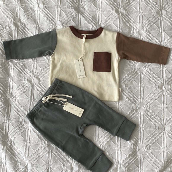 Quincy Mae Other - Quincy Mae Baby Shirt and Bottoms 6-12 months